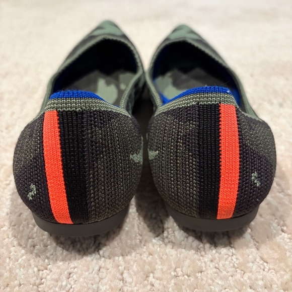 Rothy's The Point Camouflage Slip On Flats 7.5 - Picture 3 of 7